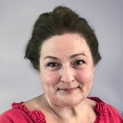 Kelly-Smith_Headshot